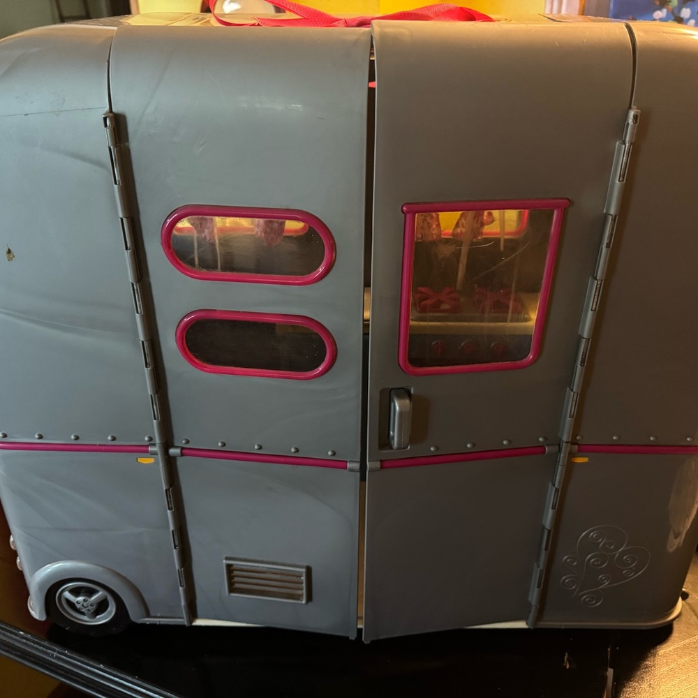Gray and Pink Toy Vehicle